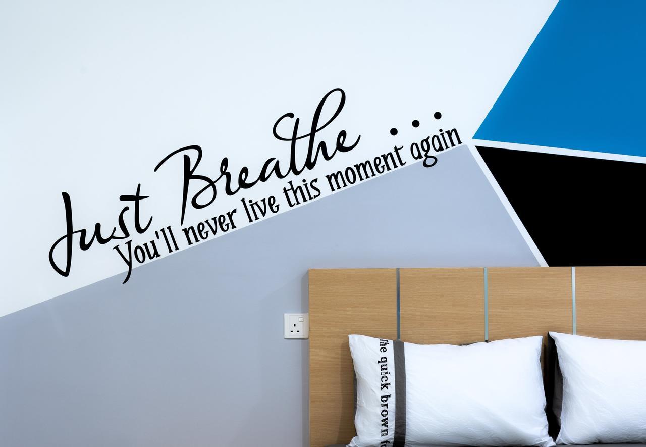 Southwest Designer Suite By D Imperio Homestay Penang Bayan Lepas Exteriör bild