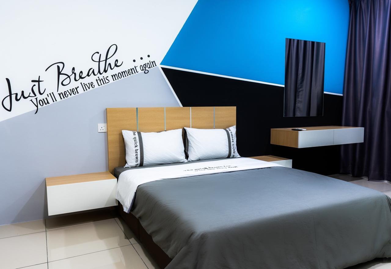 Southwest Designer Suite By D Imperio Homestay Penang Bayan Lepas Exteriör bild