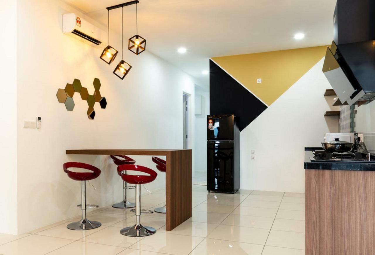 Southwest Designer Suite By D Imperio Homestay Penang Bayan Lepas Exteriör bild
